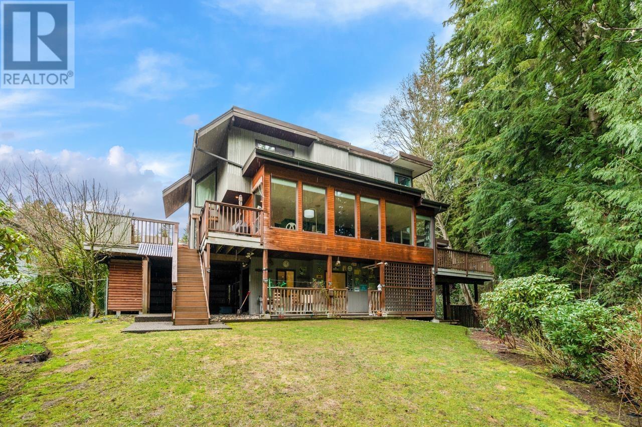 5344 Cliffridge Avenue, North Vancouver, British Columbia  V7R 3V4 - Photo 19 - R2962390