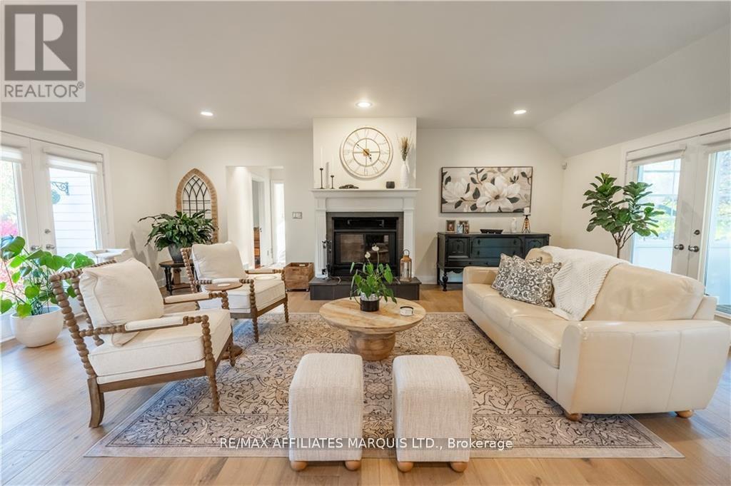 Property at 18537 STONEHOUSE POINT ROAD image 4