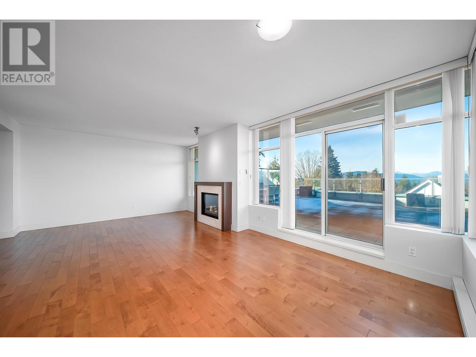 Listing Picture 28 of 28 : 308 6015 IONA DRIVE, Vancouver / 溫哥華 - 魯藝地產 Yvonne Lu Group - MLS Medallion Club Member