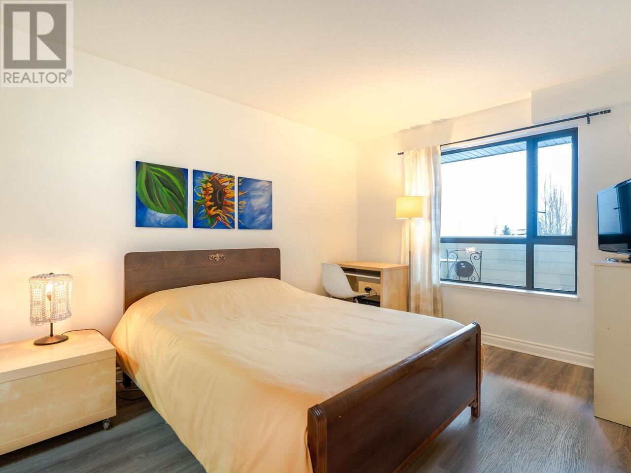 Listing Picture 11 of 20 : 400 2741 E HASTINGS STREET, Vancouver / 溫哥華 - 魯藝地產 Yvonne Lu Group - MLS Medallion Club Member