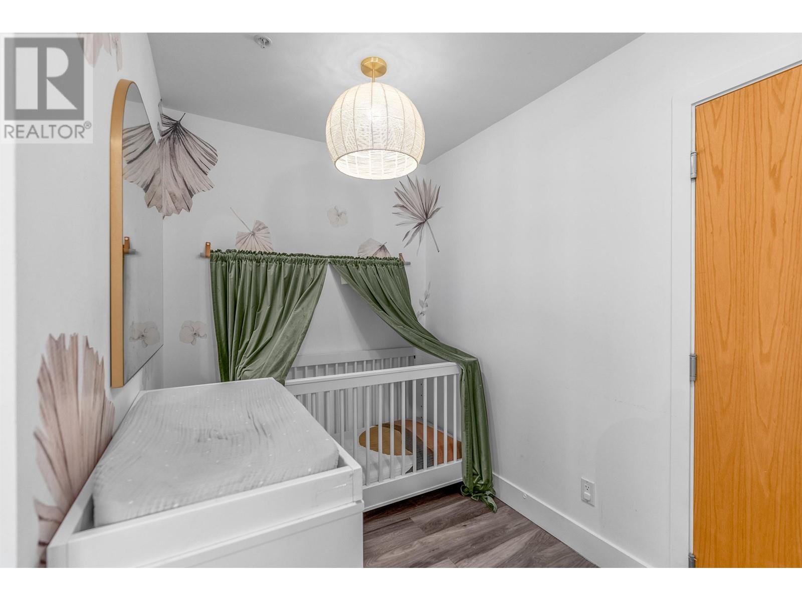 Listing Picture 28 of 40 : 404 298 E 11TH AVENUE, Vancouver / 溫哥華 - 魯藝地產 Yvonne Lu Group - MLS Medallion Club Member