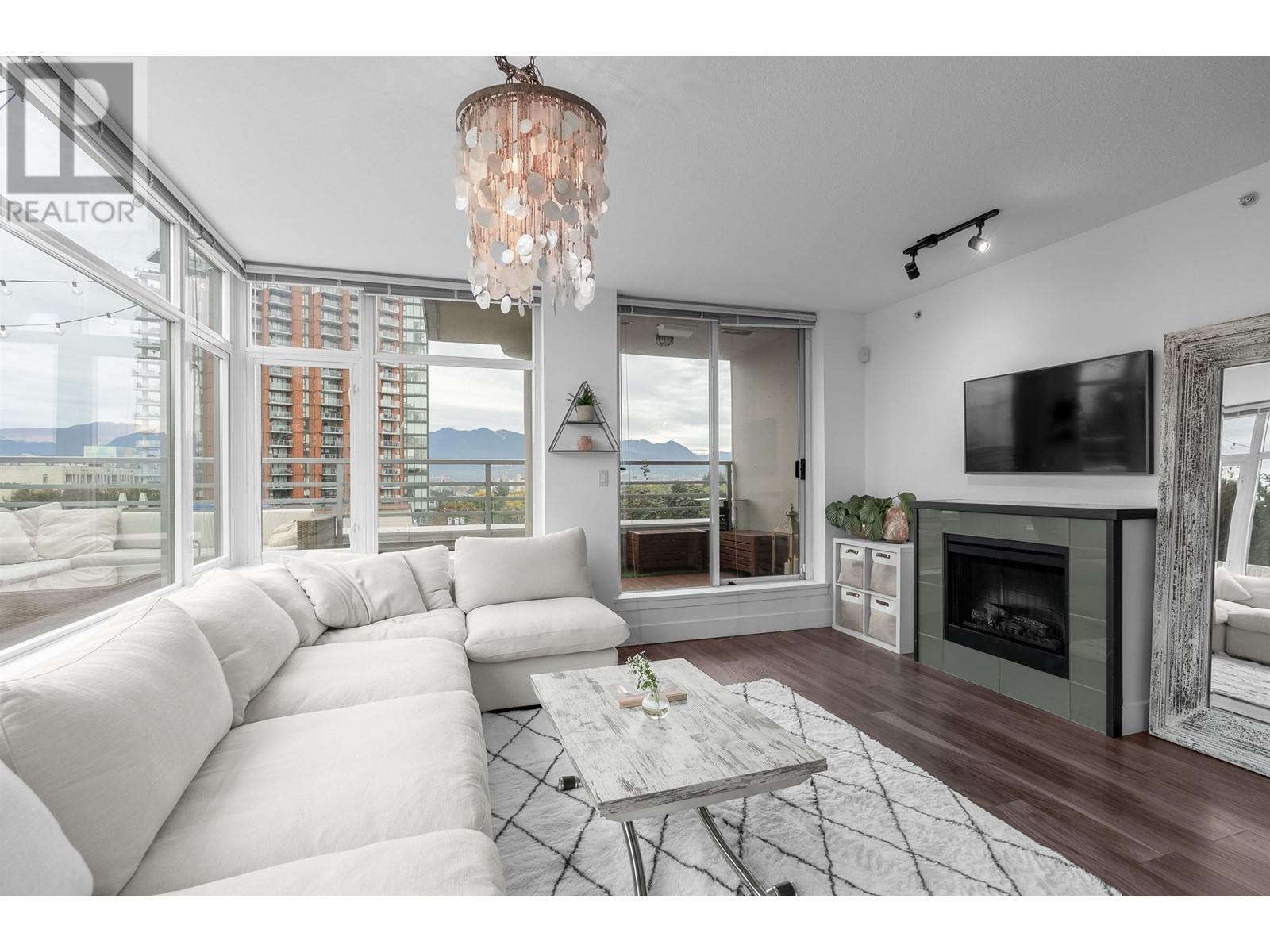 Listing Picture 7 of 40 : 404 298 E 11TH AVENUE, Vancouver / 溫哥華 - 魯藝地產 Yvonne Lu Group - MLS Medallion Club Member