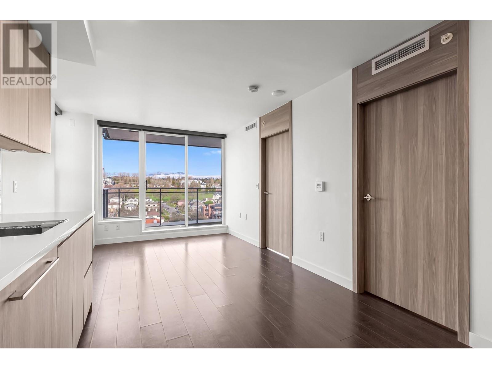 Listing Picture 3 of 23 : 1602 433 SW MARINE DRIVE, Vancouver / 溫哥華 - 魯藝地產 Yvonne Lu Group - MLS Medallion Club Member