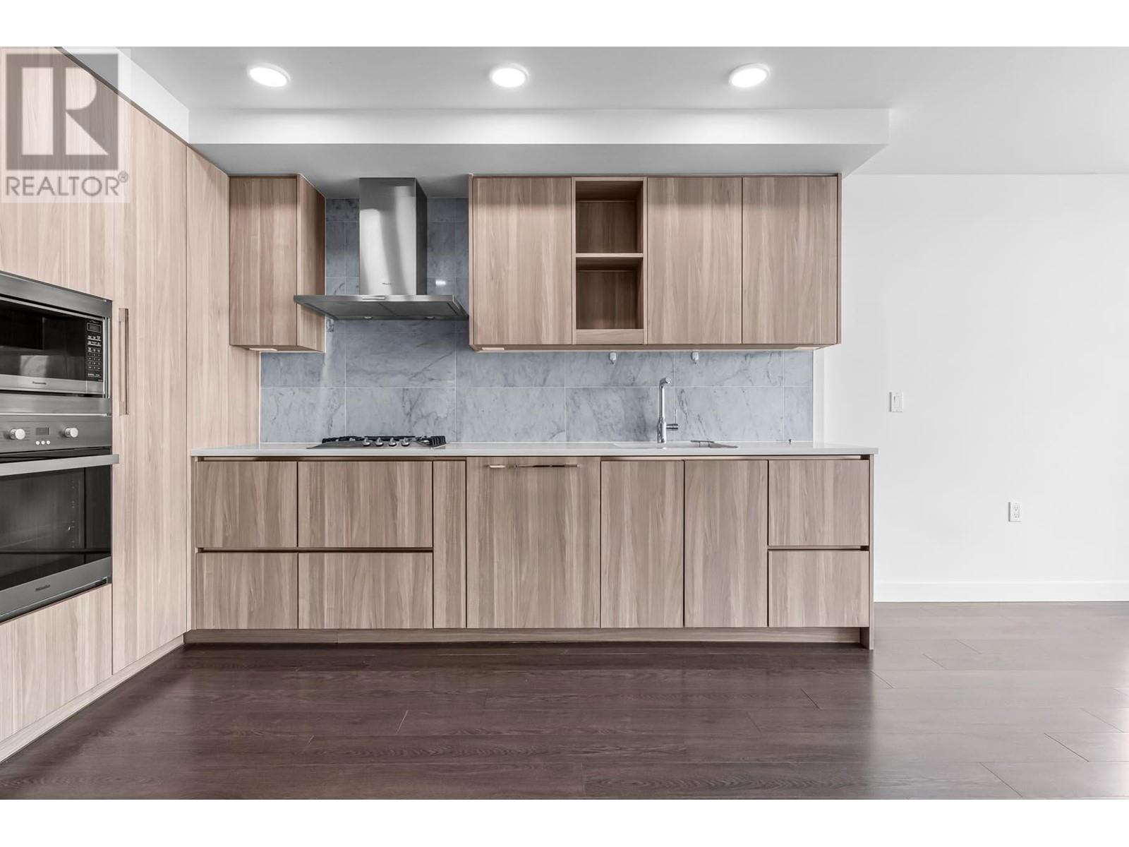 Listing Picture 5 of 23 : 1602 433 SW MARINE DRIVE, Vancouver / 溫哥華 - 魯藝地產 Yvonne Lu Group - MLS Medallion Club Member