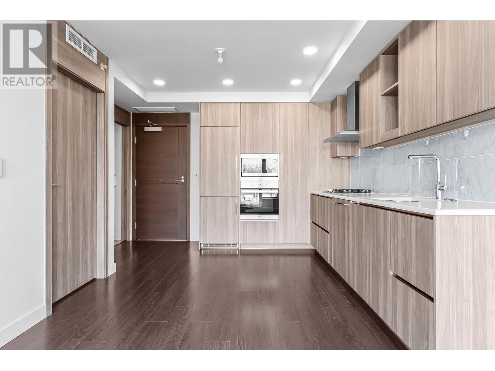 Listing Picture 6 of 23 : 1602 433 SW MARINE DRIVE, Vancouver / 溫哥華 - 魯藝地產 Yvonne Lu Group - MLS Medallion Club Member