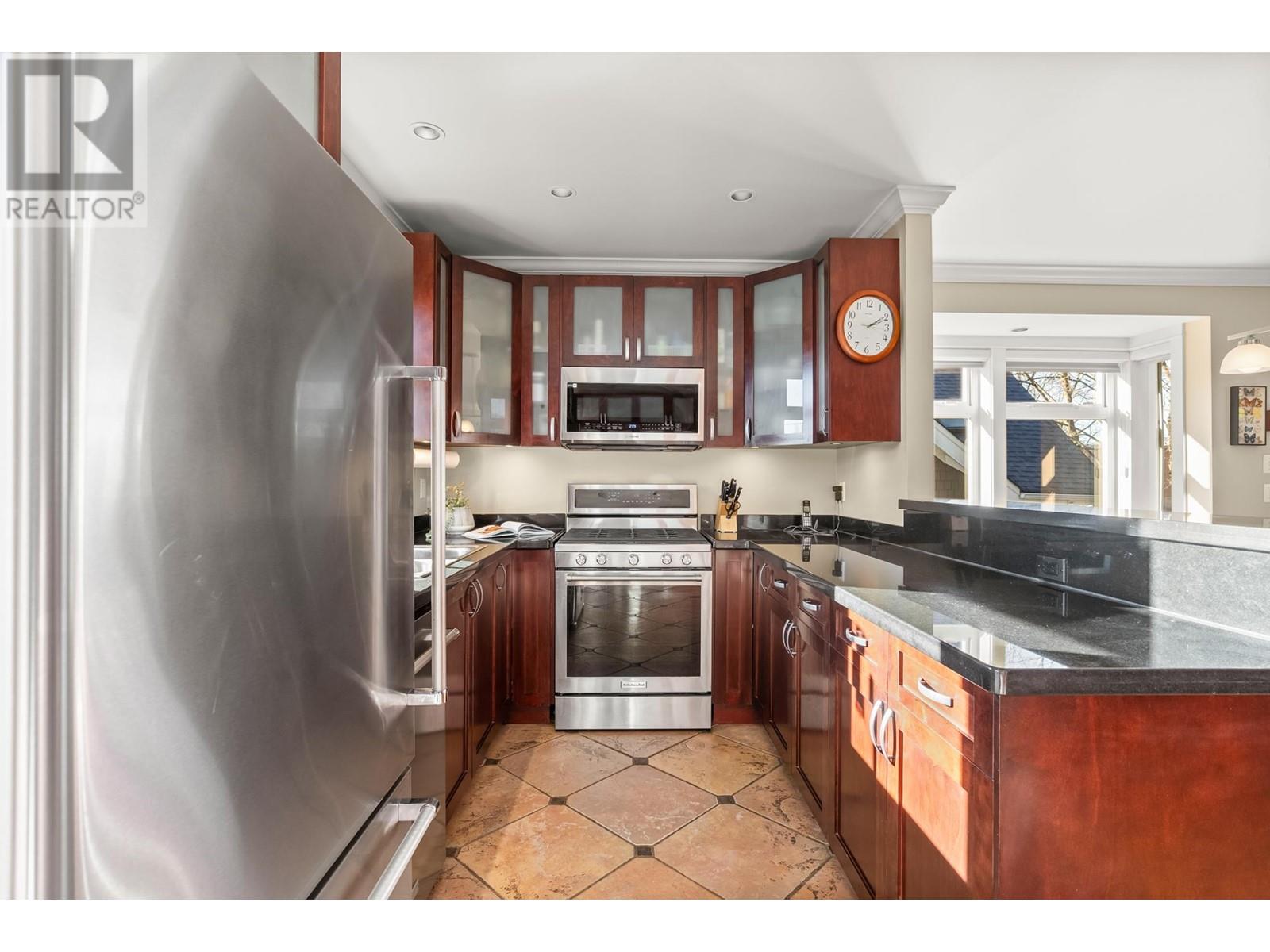 1916 W 11th Avenue, Vancouver, British Columbia  V6J 2C6 - Photo 14 - R2962717