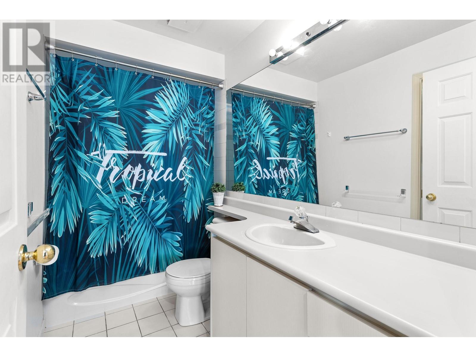 Listing Picture 33 of 39 : 2728 OLIVER CRESCENT, Vancouver / 溫哥華 - 魯藝地產 Yvonne Lu Group - MLS Medallion Club Member