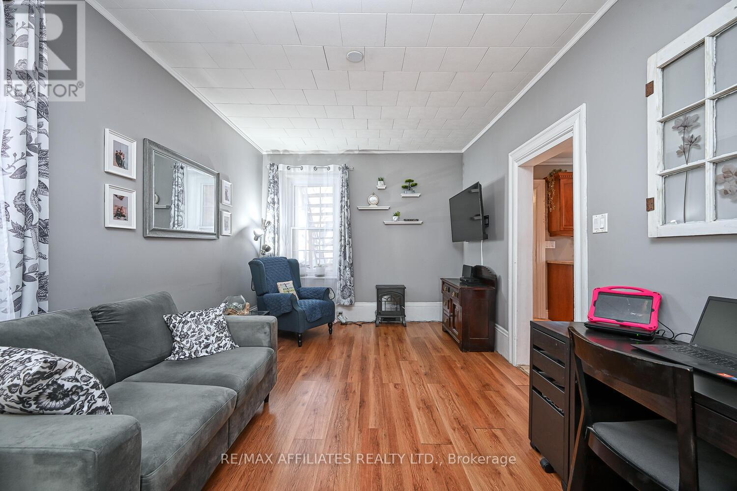Property at 57 OGDEN AVENUE image 5