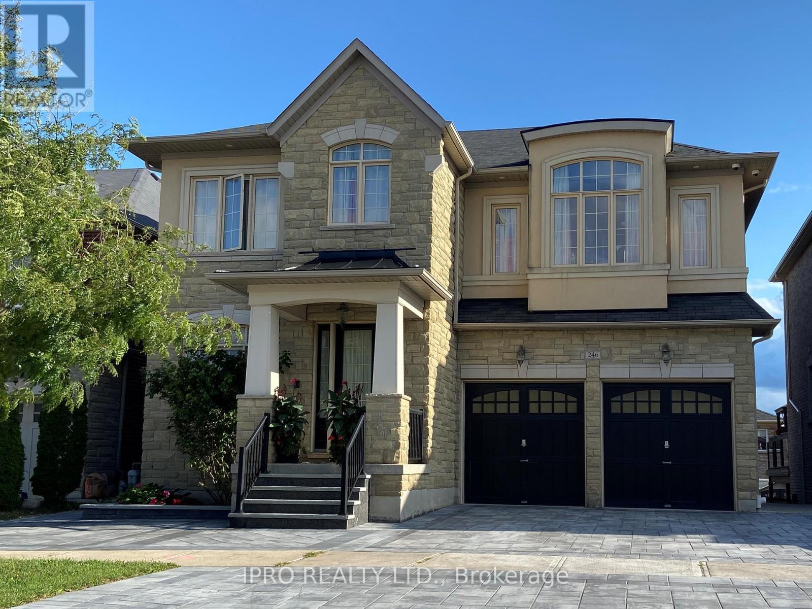 246 SIR BENSON DRIVE, Vaughan, Ontario