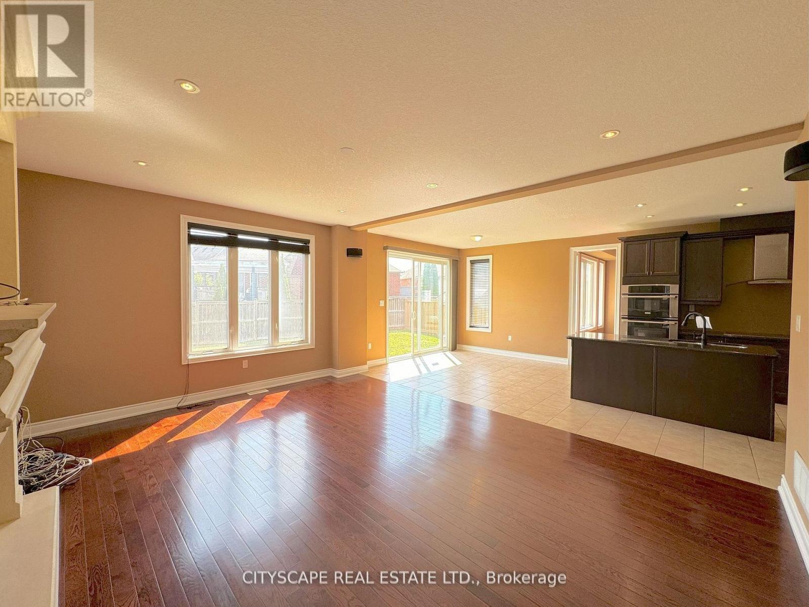 1749 Angus Street, Innisfil, Ontario  L9S 4X2 - Photo 13 - N11951560