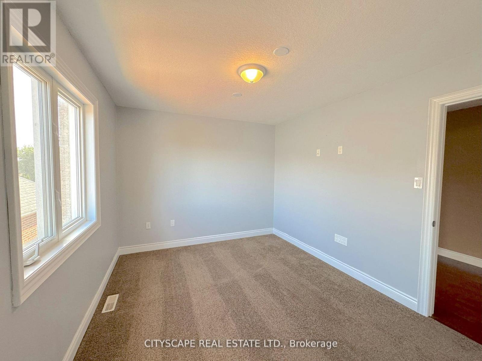 1749 Angus Street, Innisfil, Ontario  L9S 4X2 - Photo 32 - N11951560
