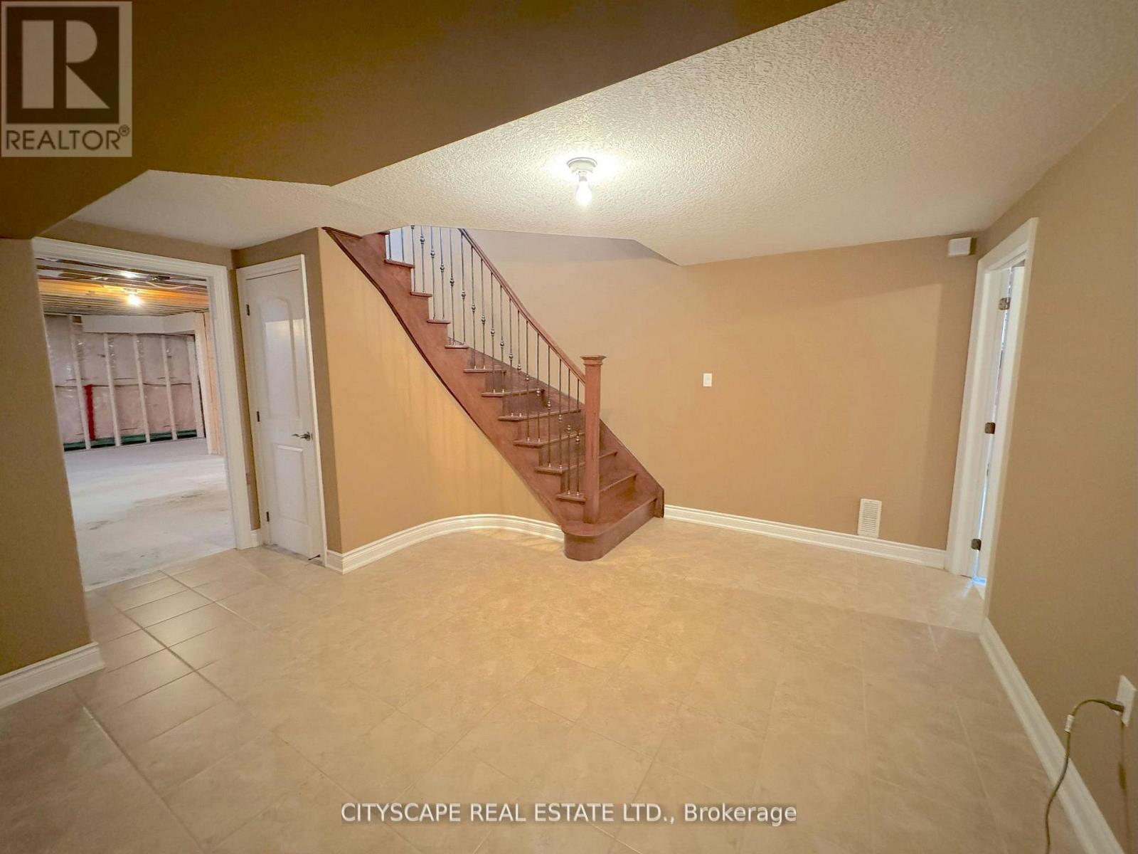 1749 Angus Street, Innisfil, Ontario  L9S 4X2 - Photo 35 - N11951560