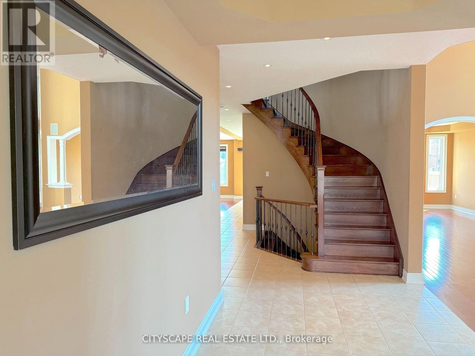 1749 Angus Street, Innisfil, Ontario  L9S 4X2 - Photo 6 - N11951560