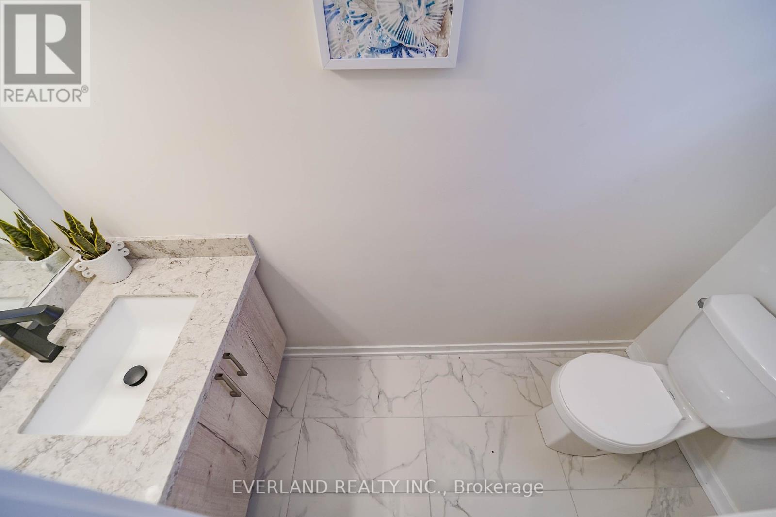 Property at 33 ORIGIN WAY image 4
