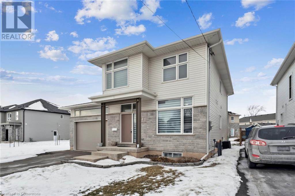 Property at 54 ST GEORGE Street image 2