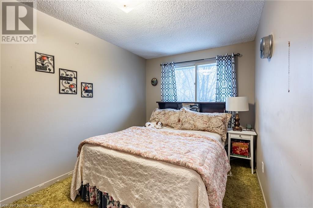 97 Guildwood Drive, Hamilton, Ontario  L9C 6S3 - Photo 34 - 40695662