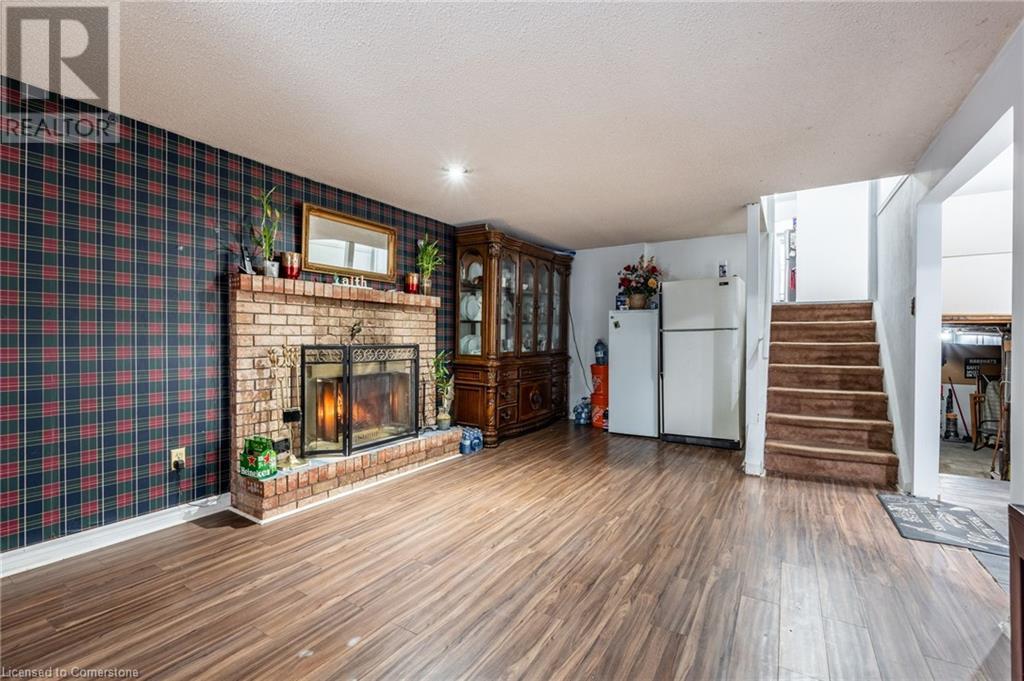 97 Guildwood Drive, Hamilton, Ontario  L9C 6S3 - Photo 38 - 40695662