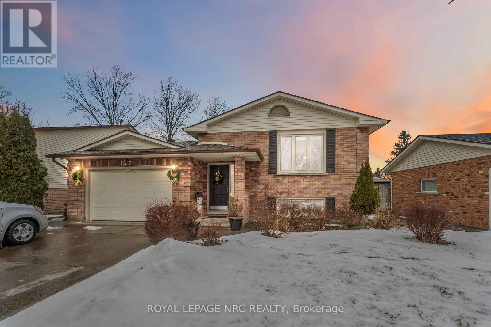 Property at 127 MELISSA CRESCENT image 1