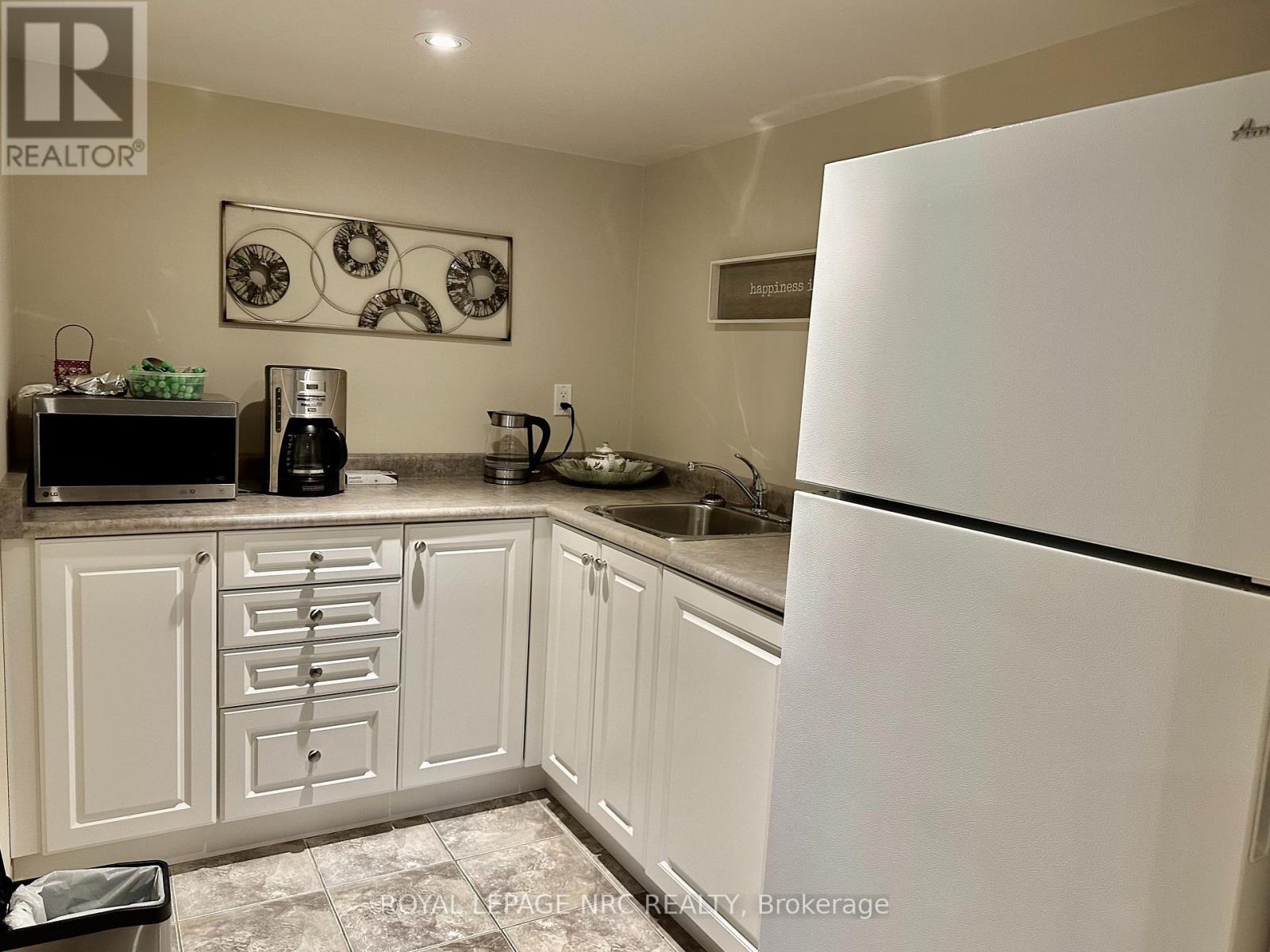 203 - 16 Sullivan Avenue, Thorold, Ontario  L2V 2Y2 - Photo 31 - X11950953
