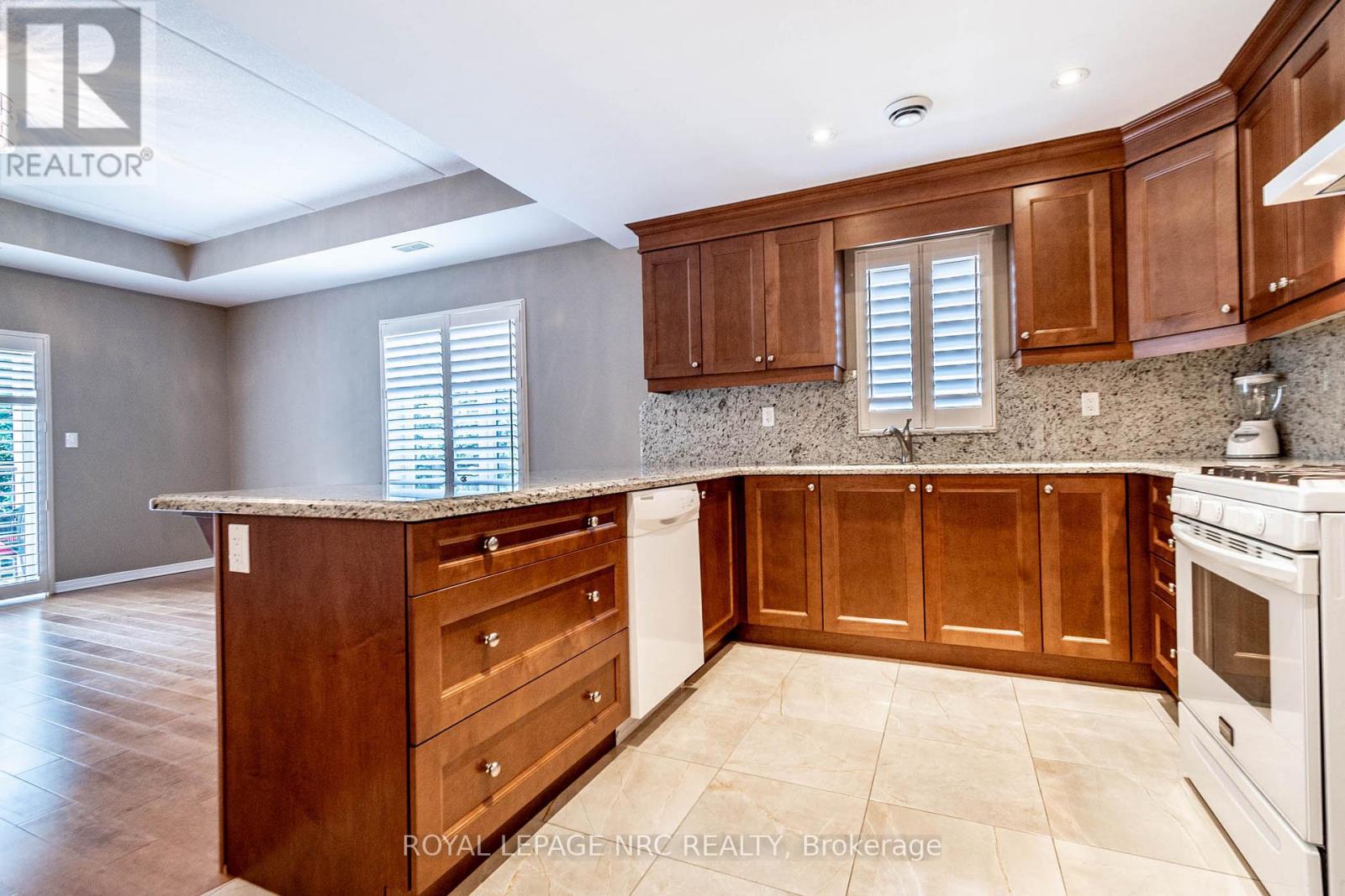 203 - 16 Sullivan Avenue, Thorold, Ontario  L2V 2Y2 - Photo 7 - X11950953