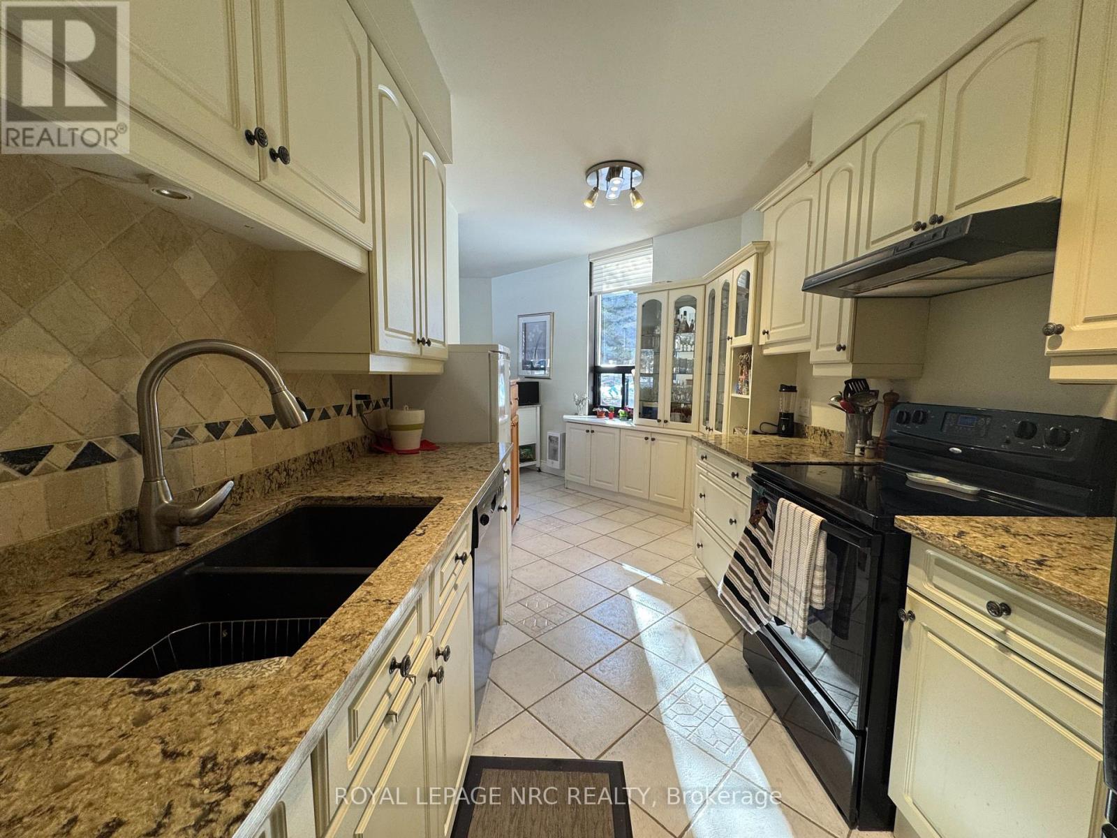 102a - 190 Highway 20 W, Pelham (Fonthill), Ontario  L0S 1M0 - Photo 6 - X11952092