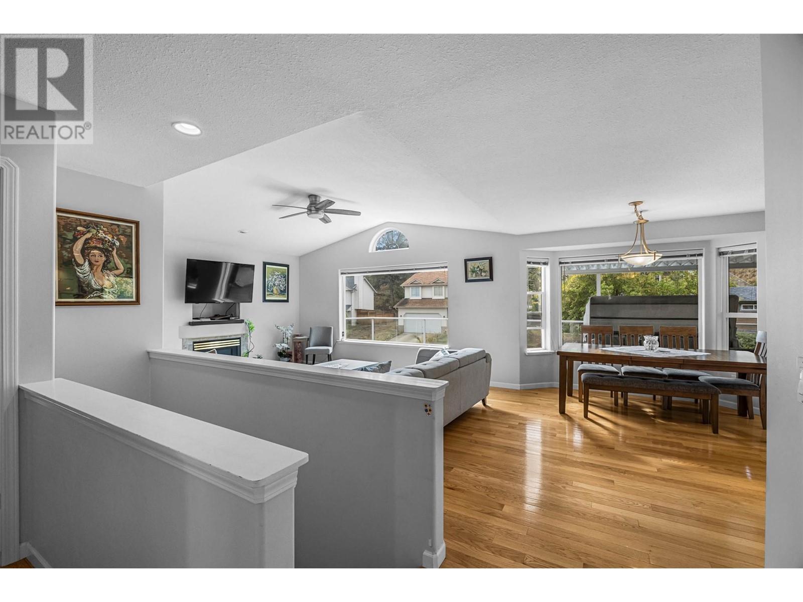 Property at 1575 springhill Drive Unit# 47 image 4