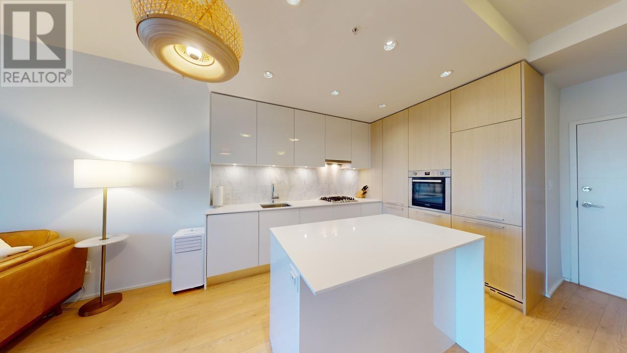 Listing Picture 21 of 30 : 1611 1955 ALPHA WAY, Burnaby / 本拿比 - 魯藝地產 Yvonne Lu Group - MLS Medallion Club Member