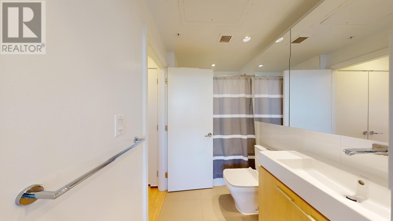 Listing Picture 24 of 30 : 1611 1955 ALPHA WAY, Burnaby / 本拿比 - 魯藝地產 Yvonne Lu Group - MLS Medallion Club Member