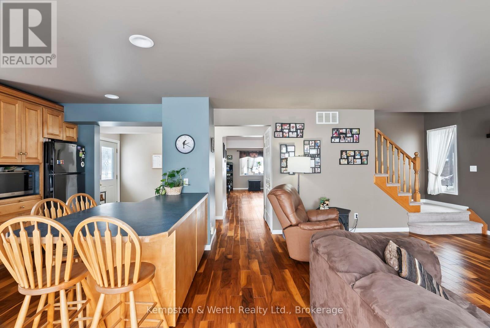 581 Inkerman Street E, North Perth, Ontario  N4W 2N8 - Photo 14 - X11952711