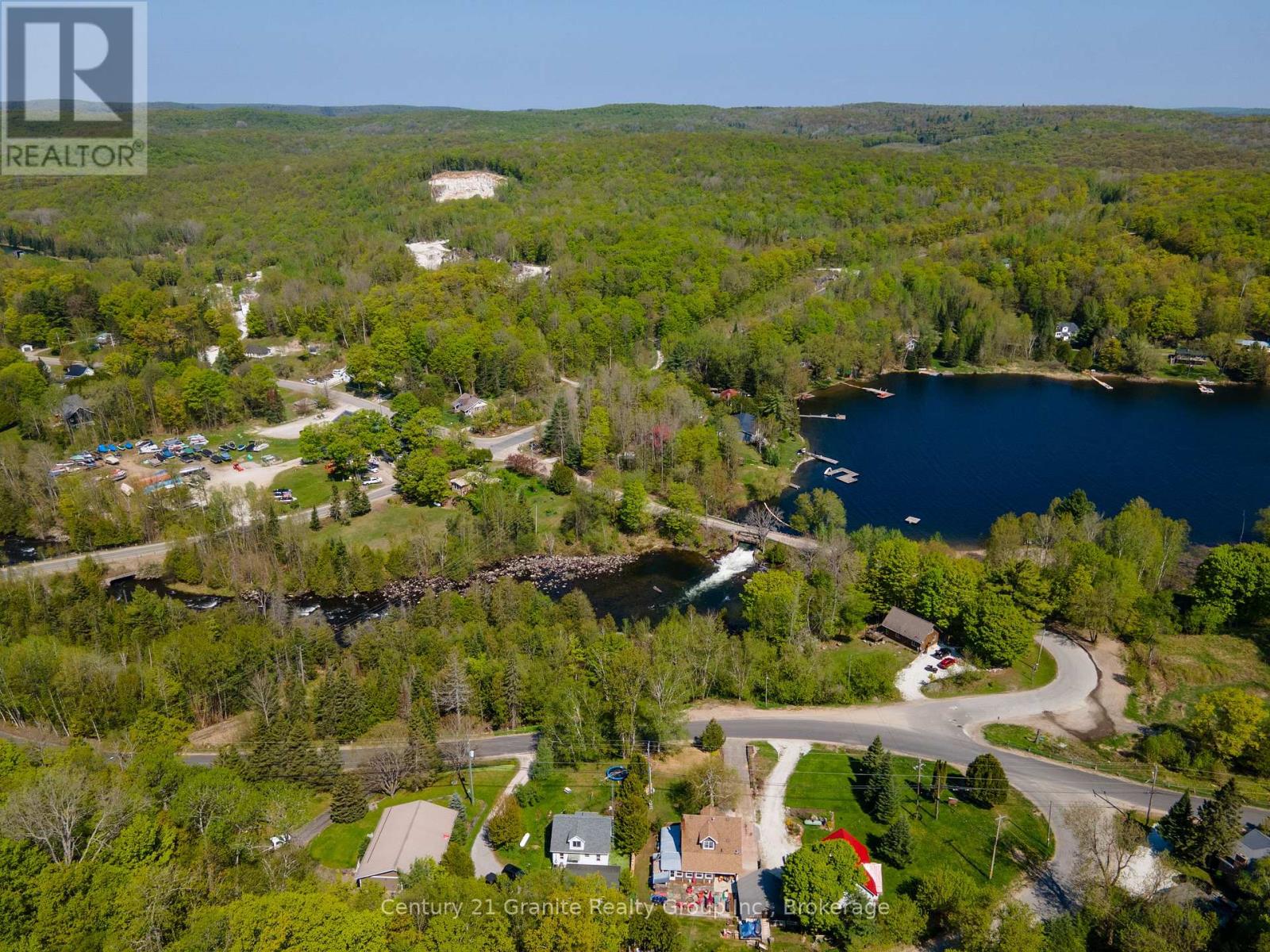 1019 Bushwolf Lake Road, Dysart Et Al, Ontario  K0M 1S0 - Photo 7 - X11953026