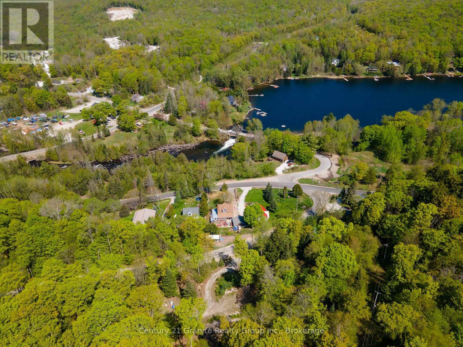 1019 Bushwolf Lake Road, Dysart Et Al, Ontario  K0M 1S0 - Photo 8 - X11953026