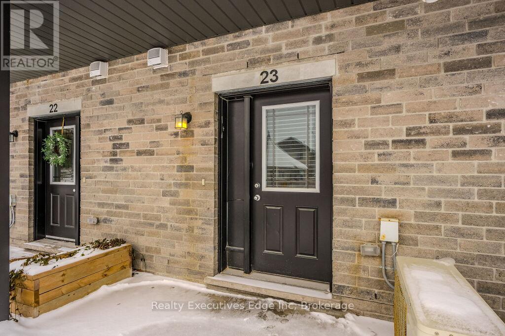 23 - 107 Westra Drive, Guelph, Ontario  N1K 0B9 - Photo 4 - X11953436