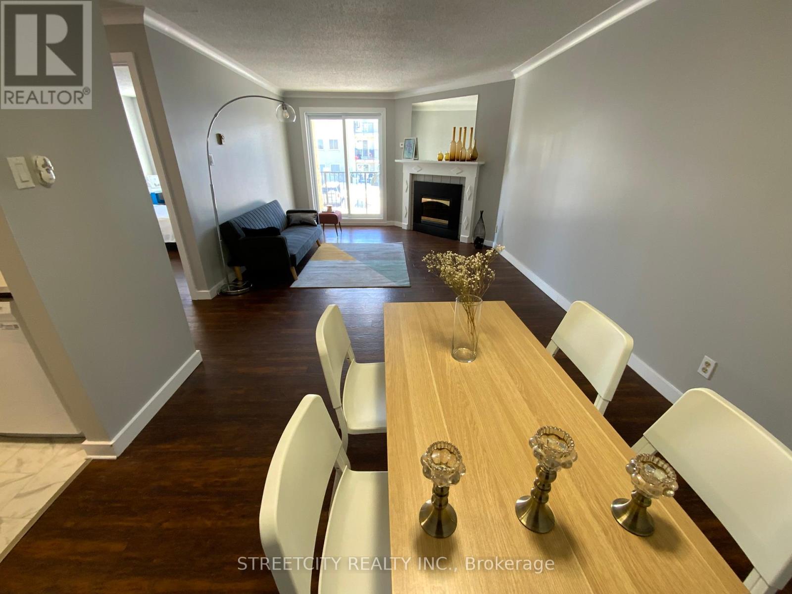 Property at 208 - 737 DEVERON CRESCENT image 5