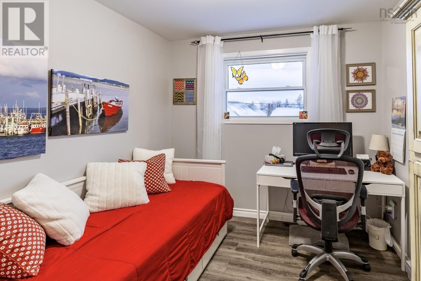 9 Sprucewood Drive, Yarmouth, Nova Scotia  B5A 4G5 - Photo 18 - 202427617