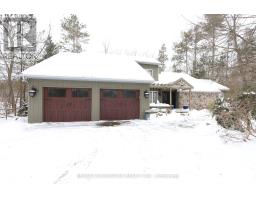 10441 PINETREE DRIVE, Lambton Shores, Ontario