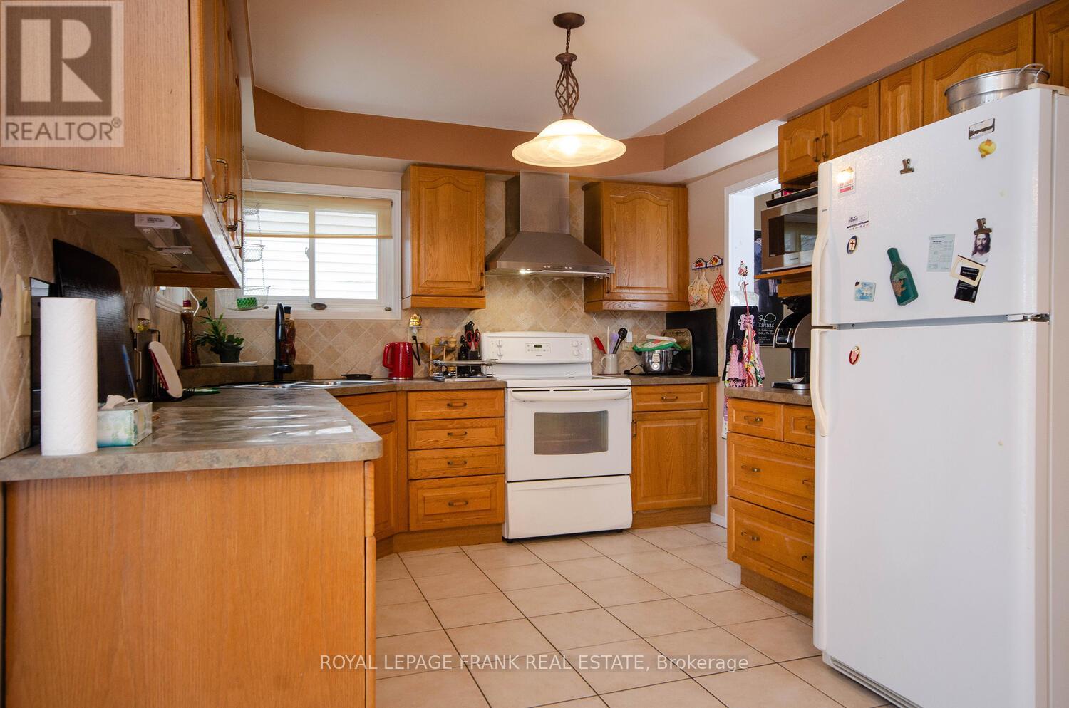 120 Sutherland Crescent, Cobourg, Ontario  K9A 5L1 - Photo 11 - X11953615