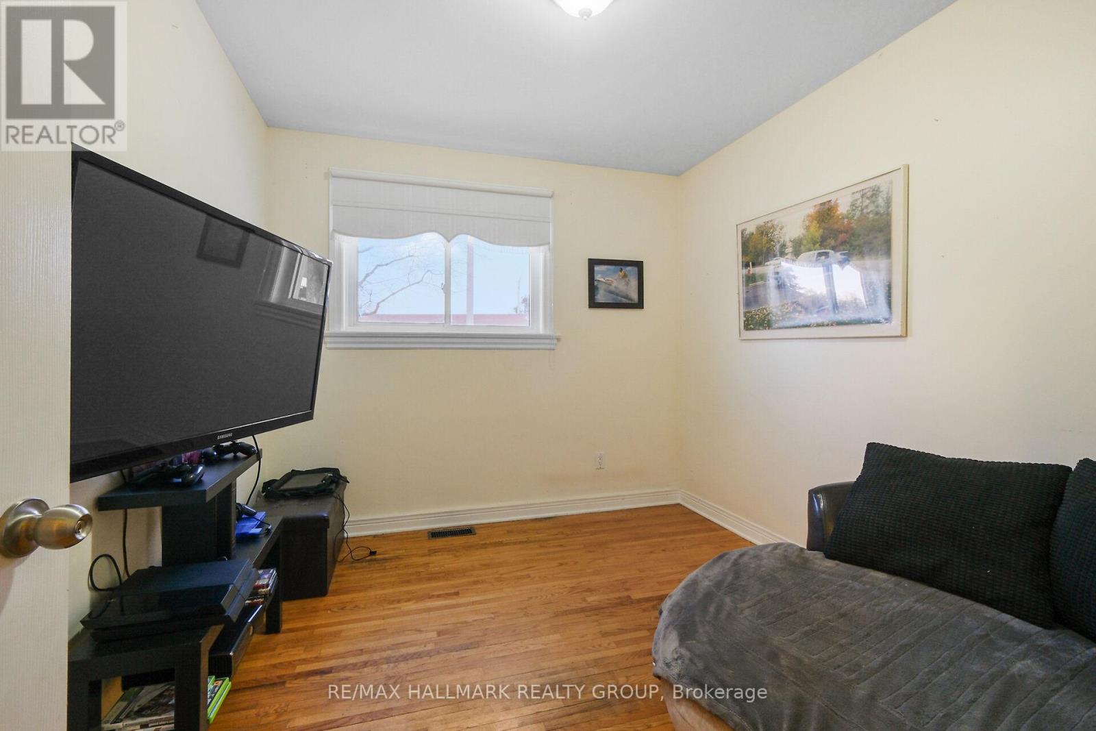 2286 Elmira Drive, Ottawa, Ontario  K2C 1H4 - Photo 12 - X11953700