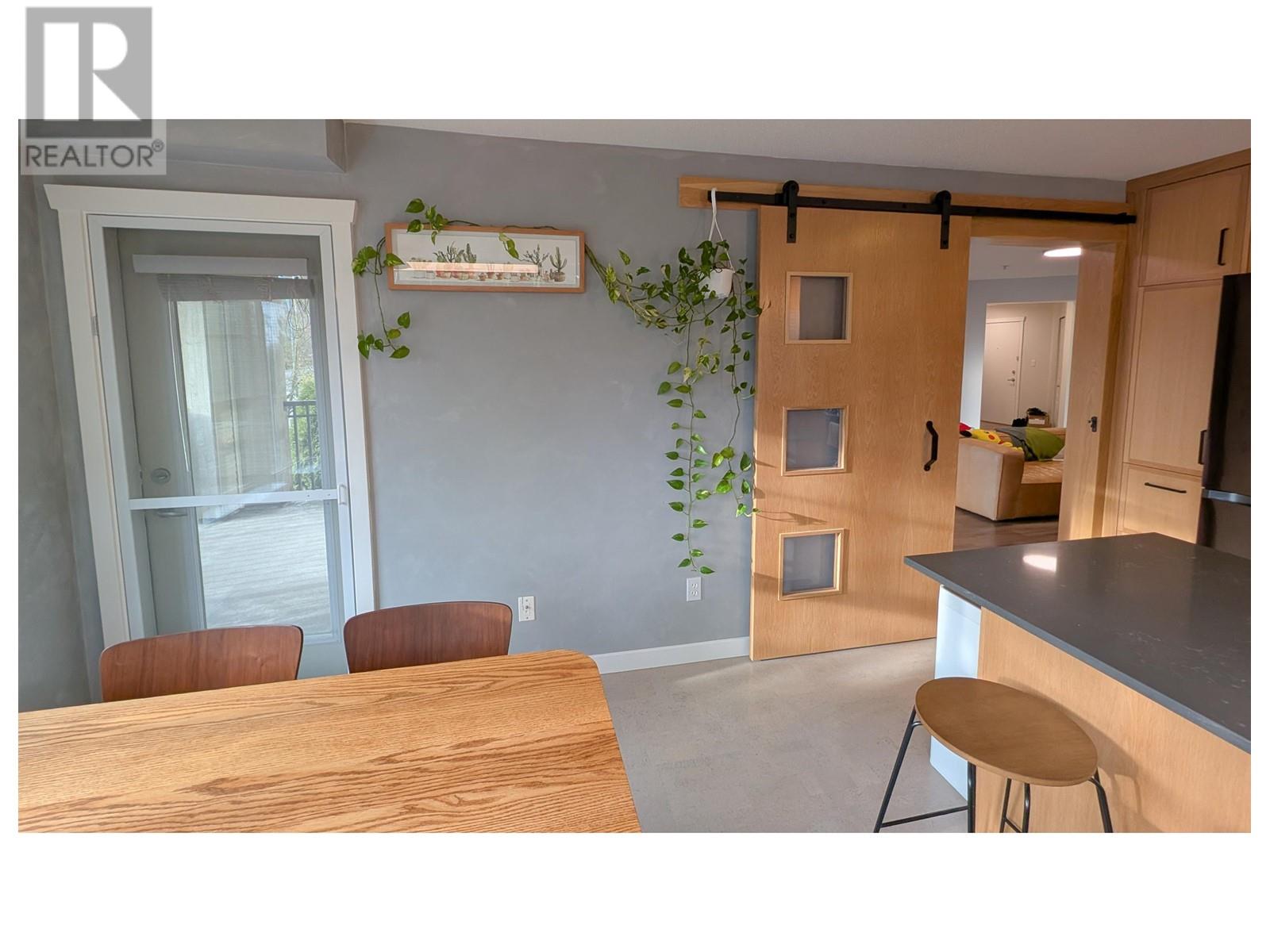 210 2958 Silver Springs Boulevard, Coquitlam, British Columbia  V3E 3R9 - Photo 3 - R2962761