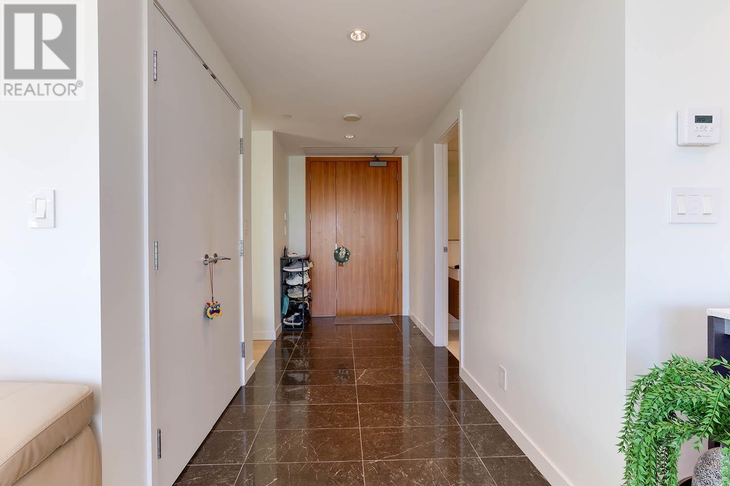 904 5171 Brighouse Way, Richmond, British Columbia  V7C 0A6 - Photo 2 - R2962768