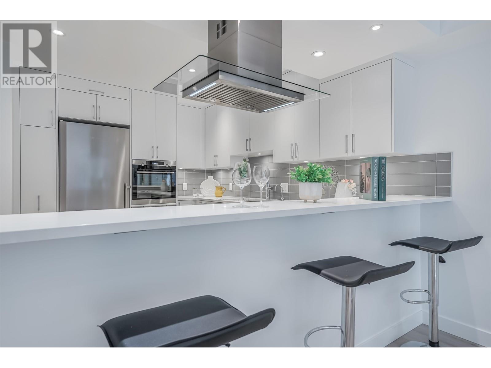 Property at 107 3755 ALBERT STREET image 3