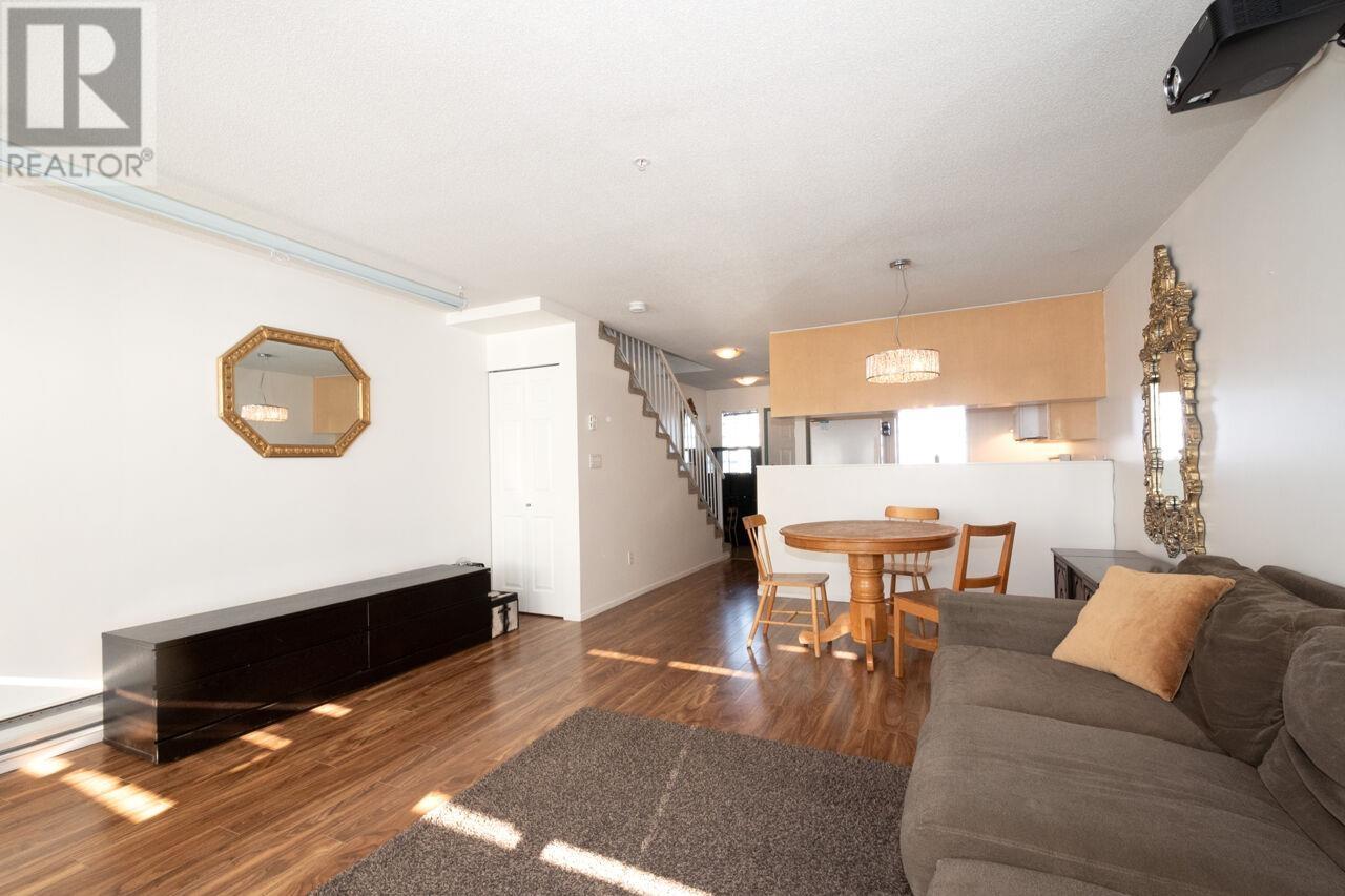 203 3368 Main Street, Vancouver, British Columbia  V5V 3M7 - Photo 2 - R2962810