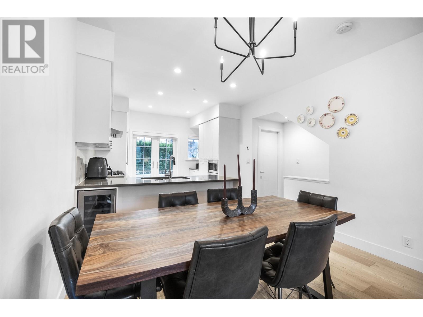 5 1133 Ridgewood Drive, North Vancouver, British Columbia  V7R 0A4 - Photo 12 - R2962818