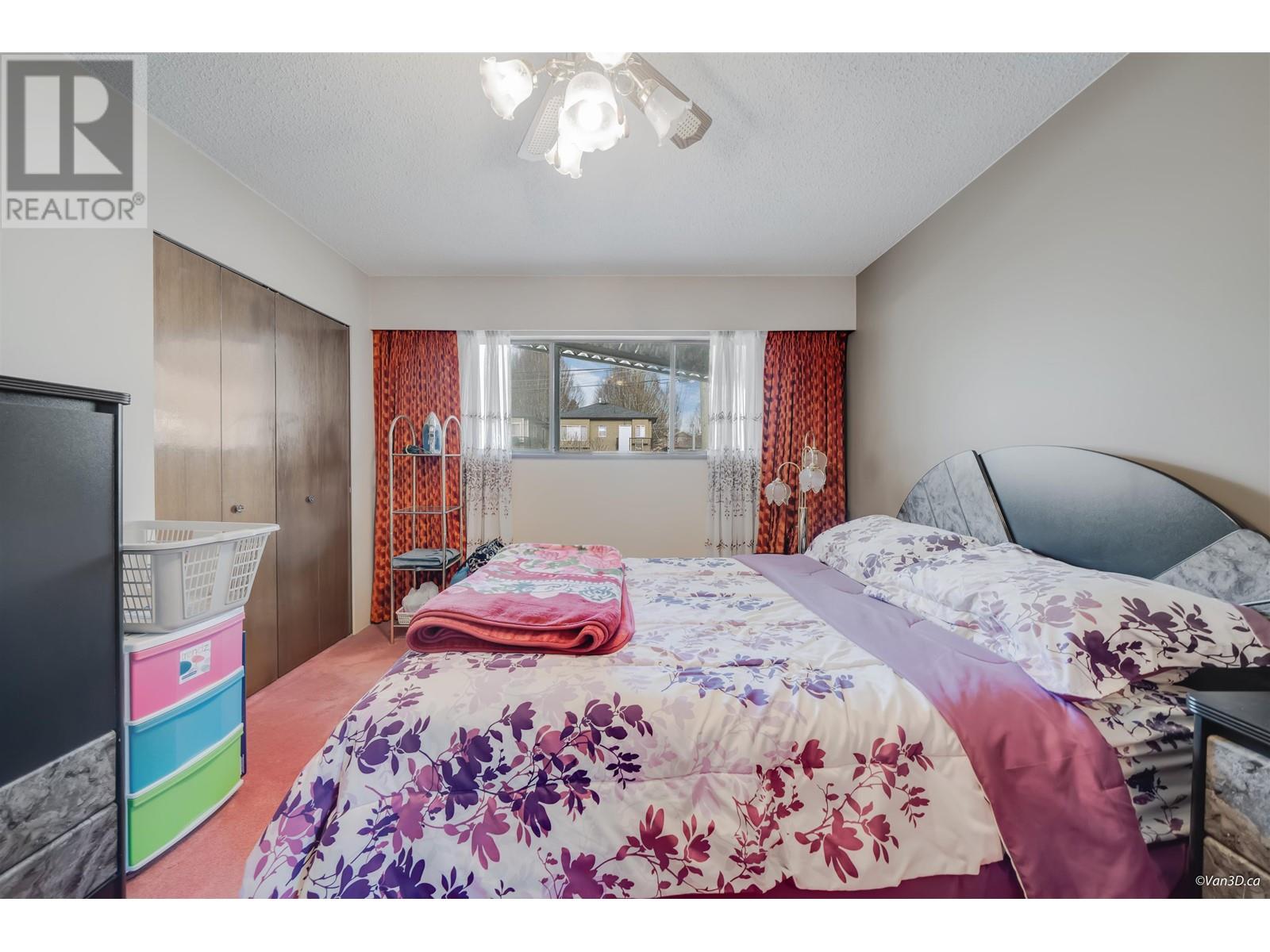 Listing Picture 19 of 40 : 361 E 61ST AVENUE, Vancouver / 溫哥華 - 魯藝地產 Yvonne Lu Group - MLS Medallion Club Member