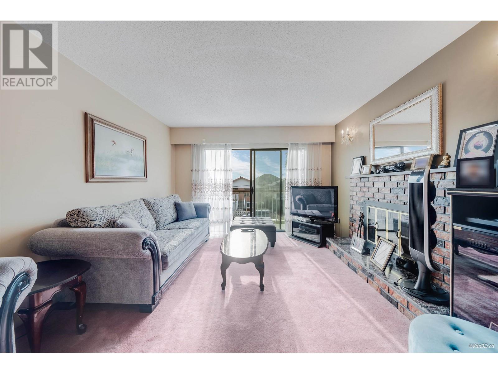 Listing Picture 6 of 40 : 361 E 61ST AVENUE, Vancouver / 溫哥華 - 魯藝地產 Yvonne Lu Group - MLS Medallion Club Member