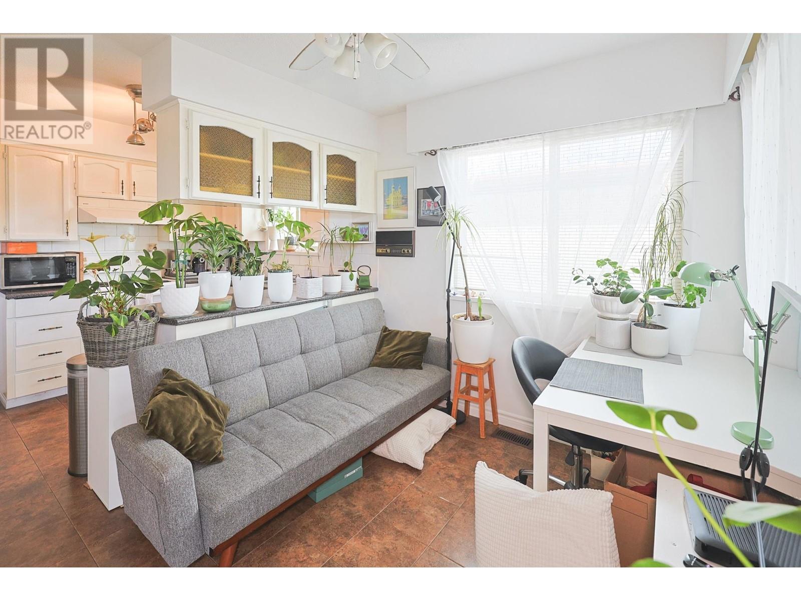3322 Slocan Street, Vancouver, British Columbia  V5M 3E5 - Photo 14 - R2962771