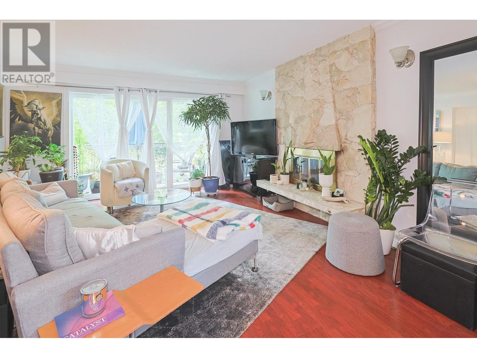 3322 Slocan Street, Vancouver, British Columbia  V5M 3E5 - Photo 3 - R2962771