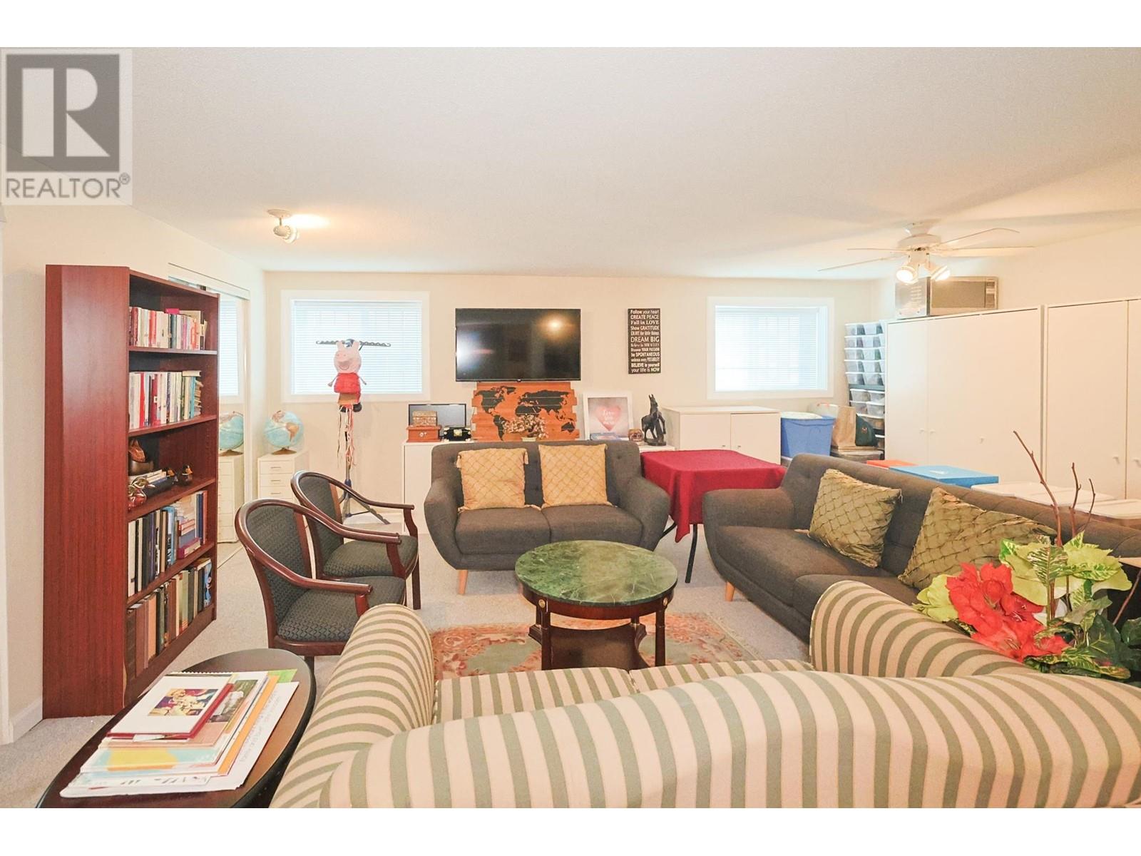 3322 Slocan Street, Vancouver, British Columbia  V5M 3E5 - Photo 8 - R2962771