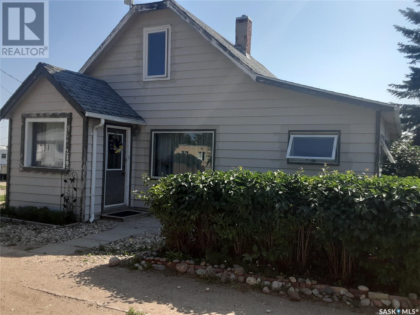 219 Shaw STREET, Herbert, Saskatchewan