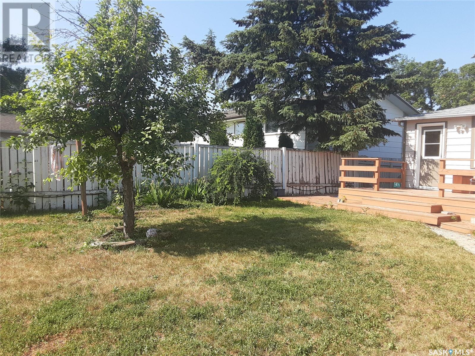 219 Shaw Street, Herbert, Saskatchewan  S0H 2A0 - Photo 24 - SK994095
