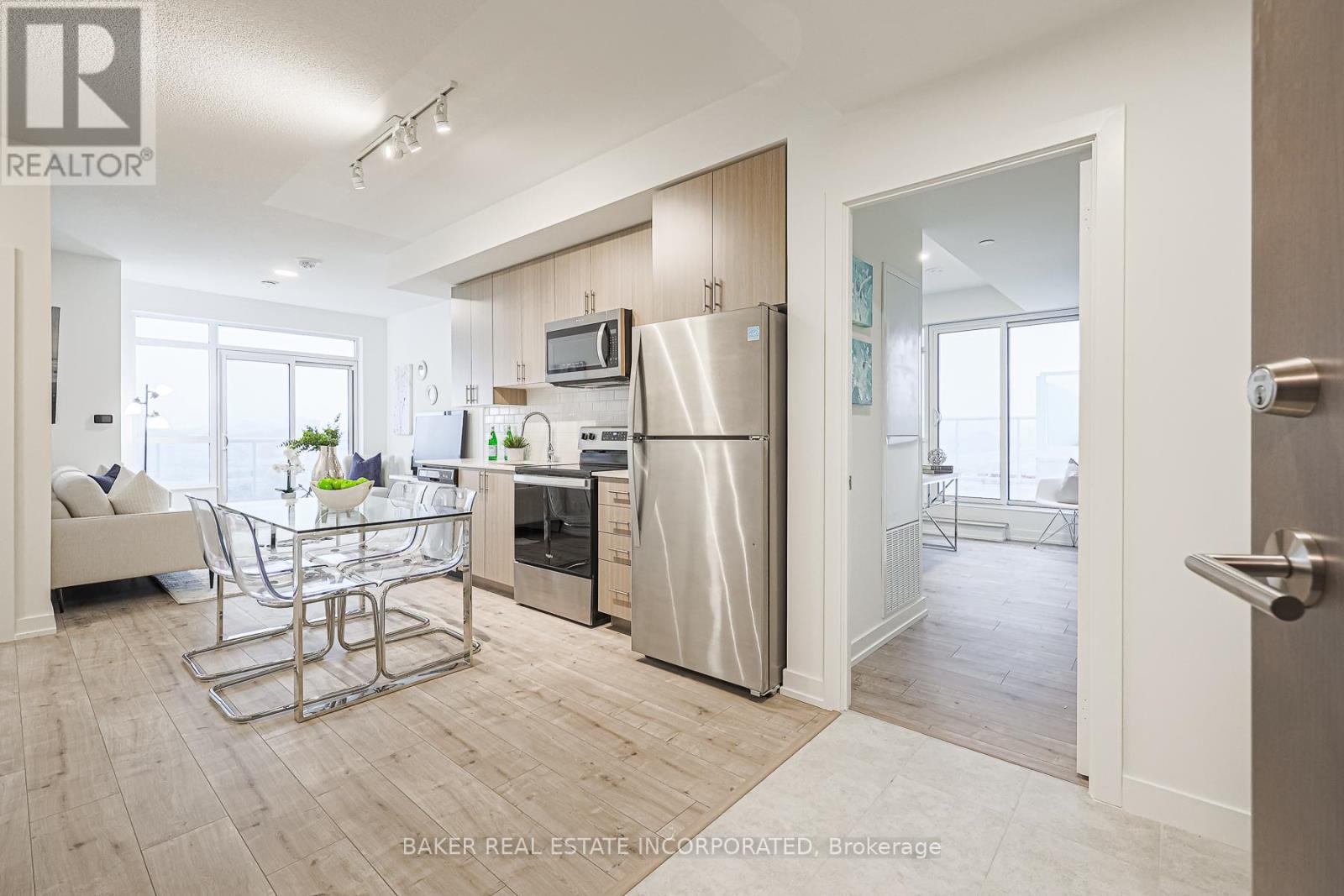 Property at 701 - 10 WILBY CRESCENT image 2